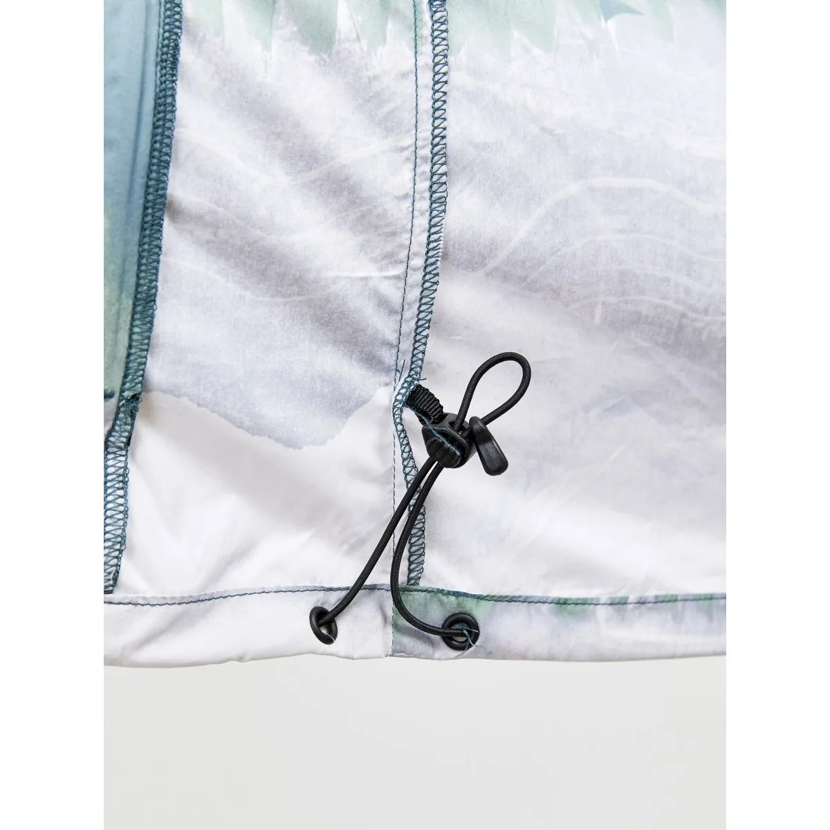 CRAFT ADV ESSENCE WIND JACKET HEREN  MULTICOLOR